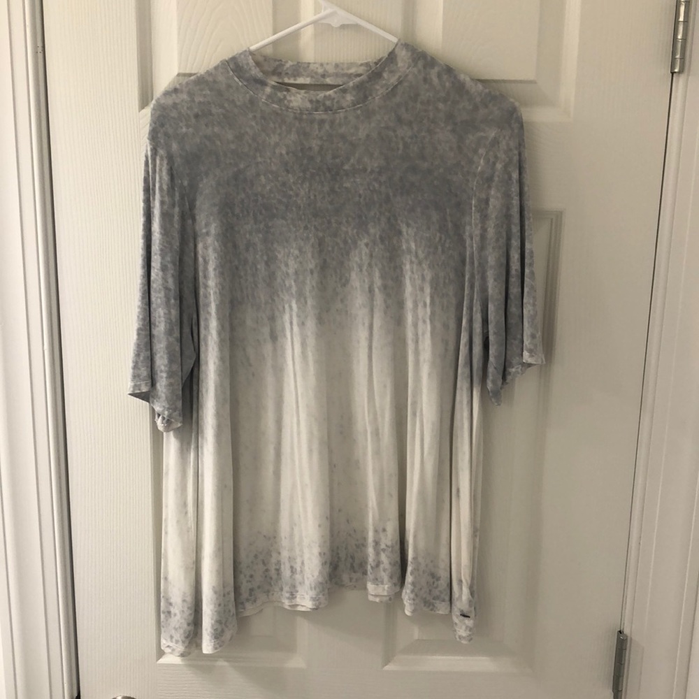 AE sort & sexy gradient tee